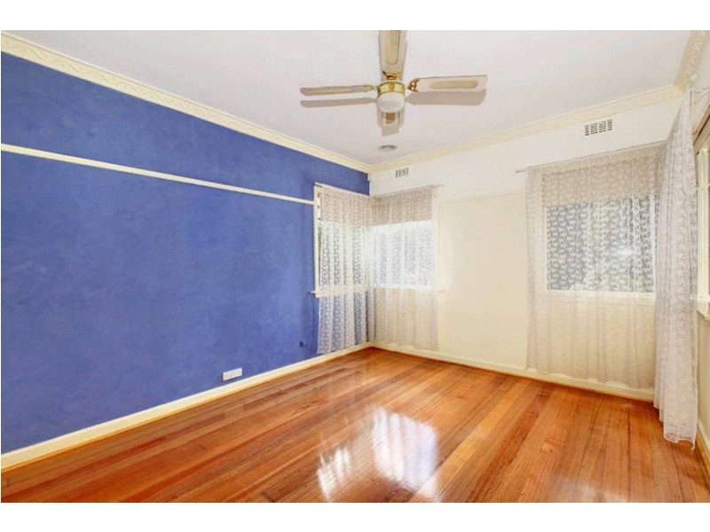 5 Hartington Street, Glenroy VIC 3046