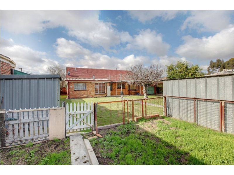 5 Hartington Street, Glenroy VIC 3046
