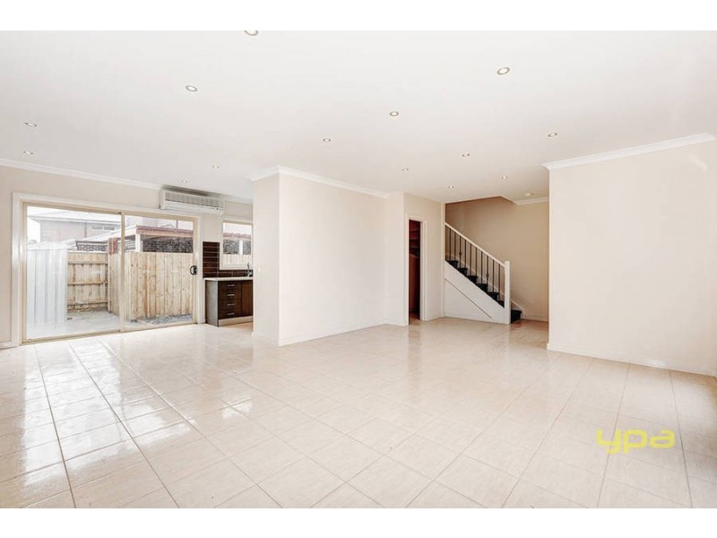 1/17  Colin Court, Broadmeadows VIC 3047