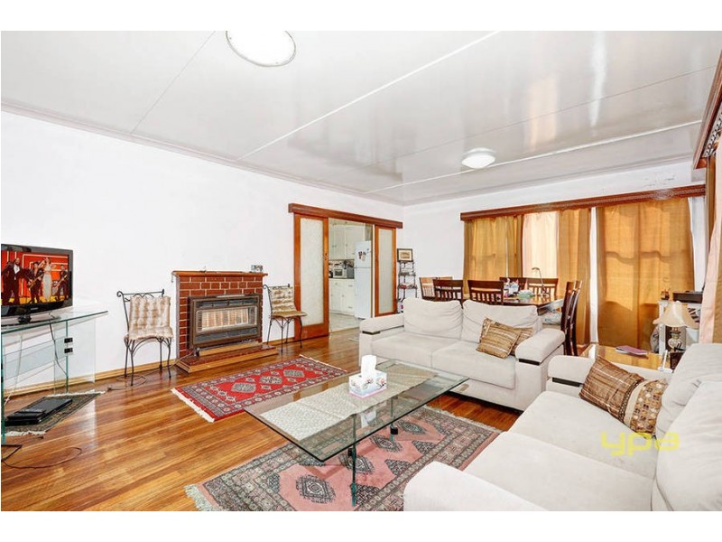 11 Vervale Avenue, Fawkner VIC 3060