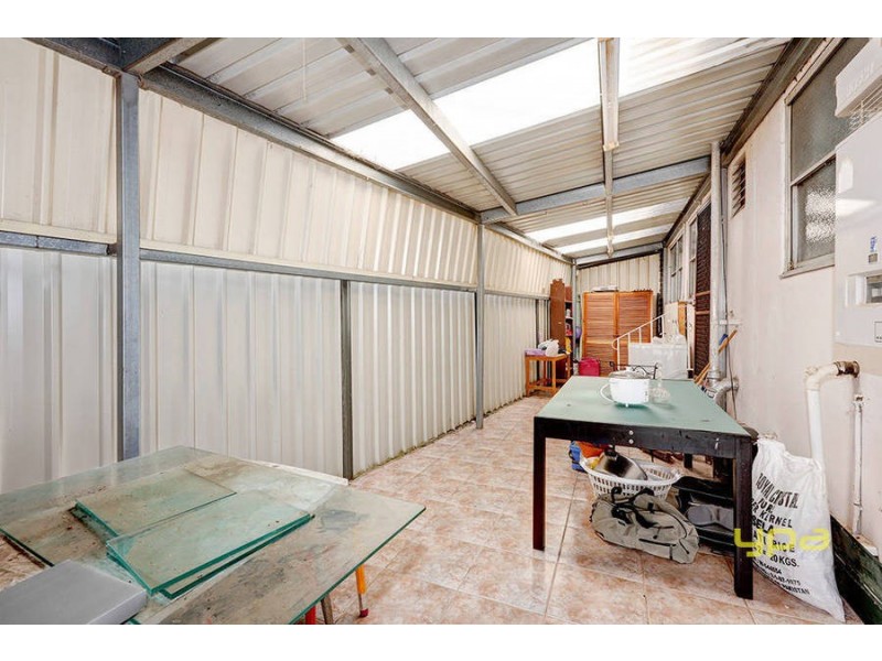 11 Vervale Avenue, Fawkner VIC 3060