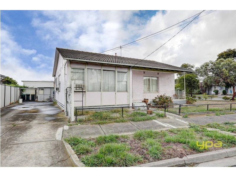 11 Vervale Avenue, Fawkner VIC 3060