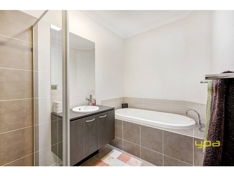 88 Huntington Drive, Craigieburn VIC 3064