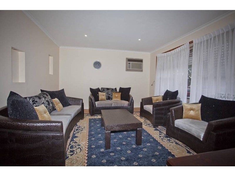 82 Geach Street, Dallas VIC 3047