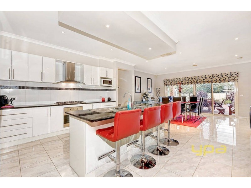 32 Morwell Crescent, Dallas VIC 3047