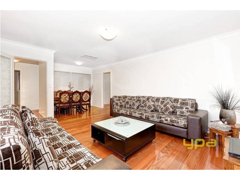 35 Tooradin Avenue, Dallas VIC 3047