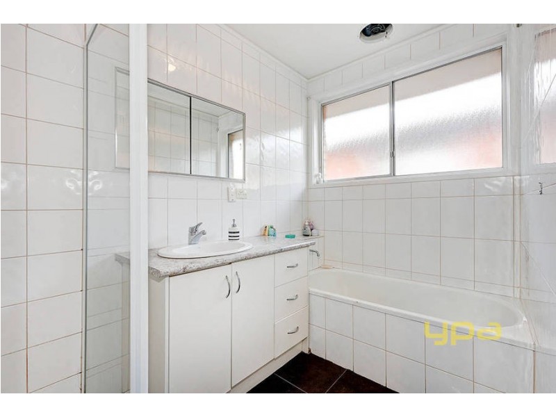 35 Tooradin Avenue, Dallas VIC 3047