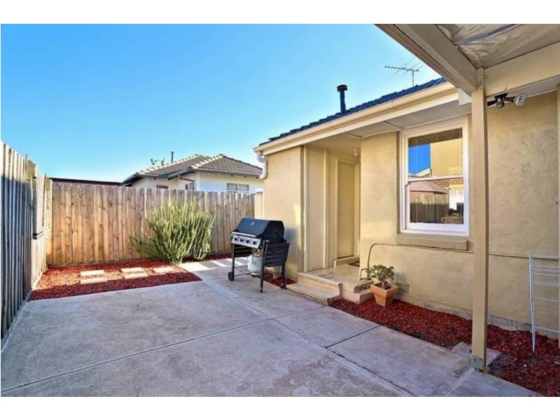 16 Ernest Street, Broadmeadows VIC 3047