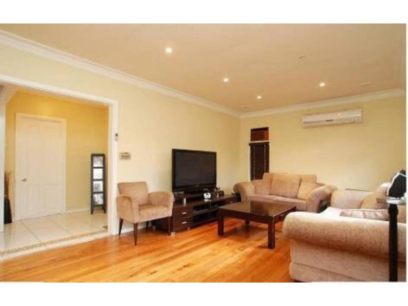 353 Camp Road, Broadmeadows VIC 3047