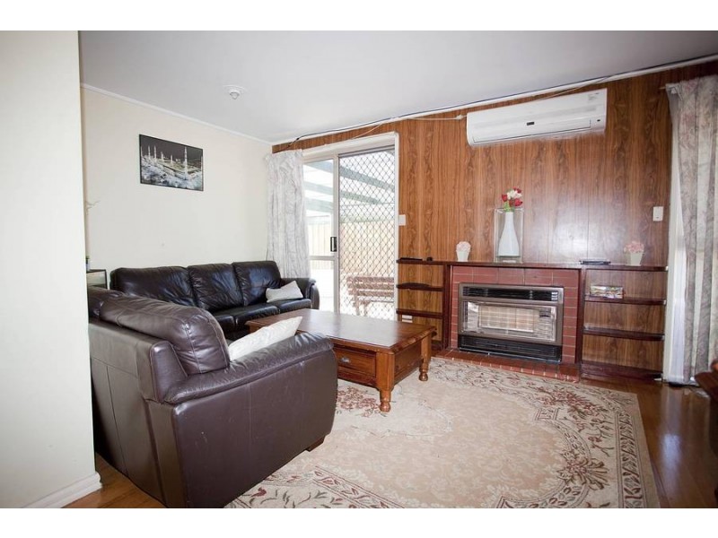 27 Millewa Crescent, Dallas VIC 3047