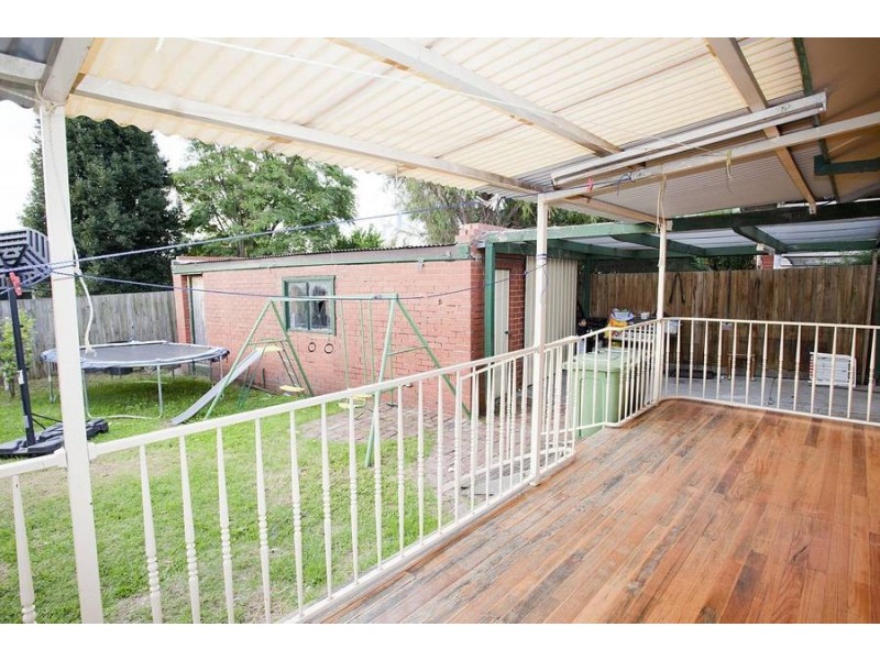 27 Millewa Crescent, Dallas VIC 3047