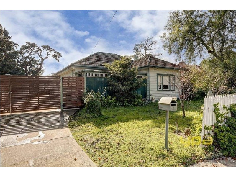 4 Gorrie Place, Glenroy VIC 3046