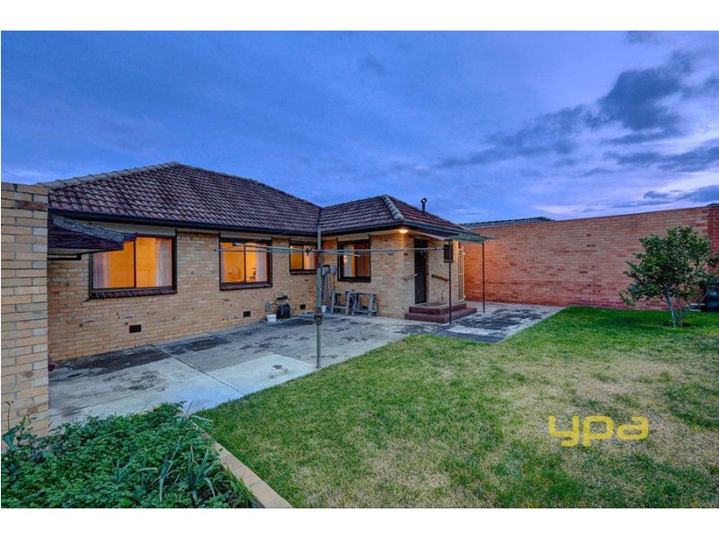 62 Hilton Street, Glenroy VIC 3046
