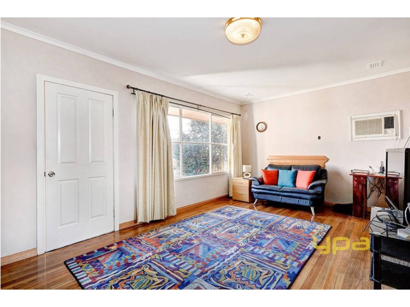 64 Sunset Boulevard, Jacana VIC 3047