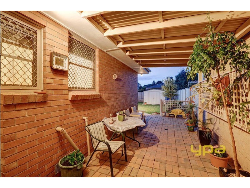 27 Colac Street, Dallas VIC 3047