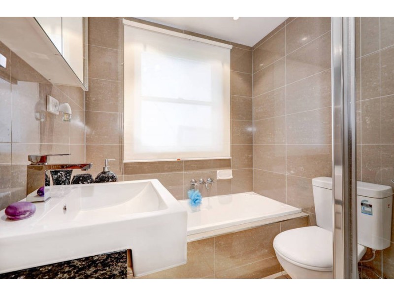 16 Keith Crescent, Broadmeadows VIC 3047