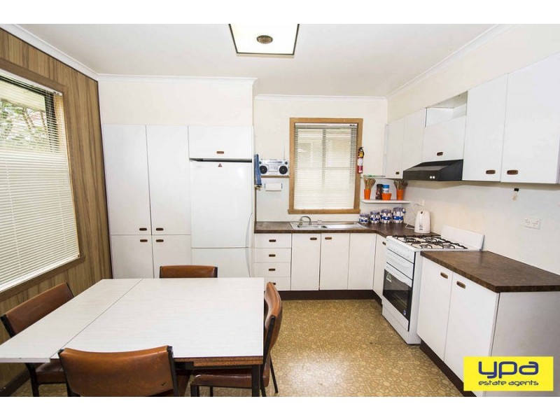 32 Mitchell Street, Glenroy VIC 3046