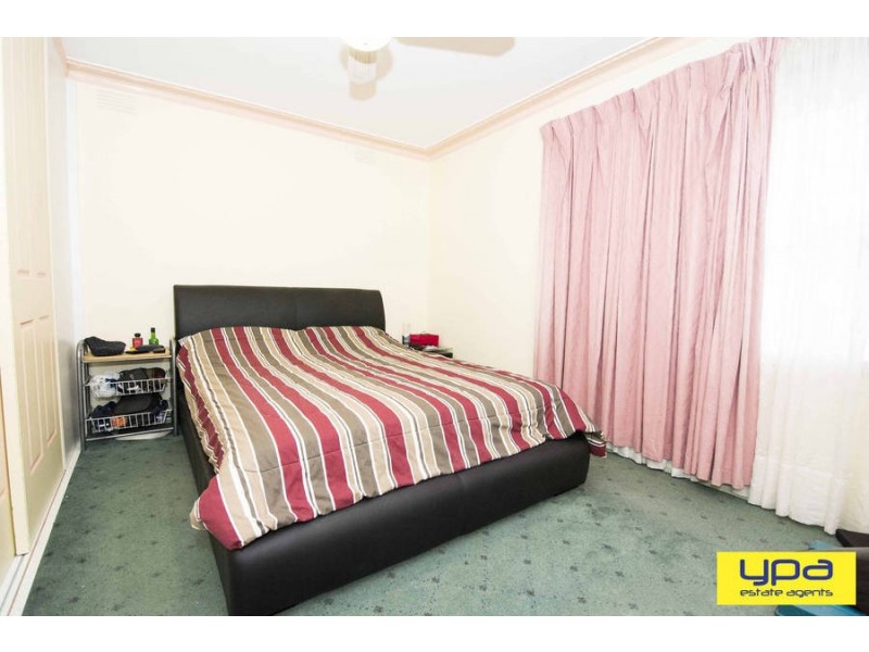 17 Kilmore Crescent, Dallas VIC 3047