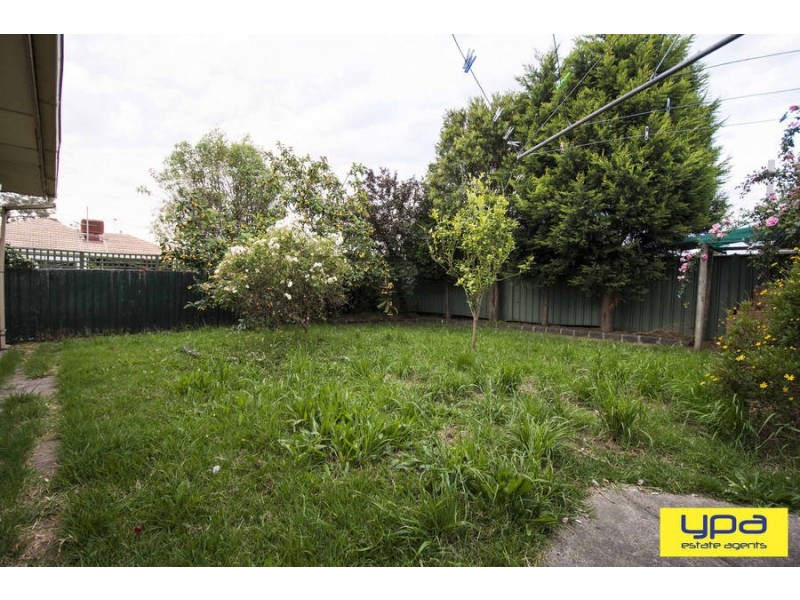 17 Kilmore Crescent, Dallas VIC 3047