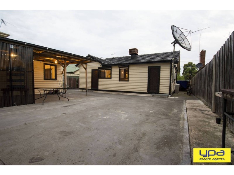 72 Daley Street, Glenroy VIC 3046
