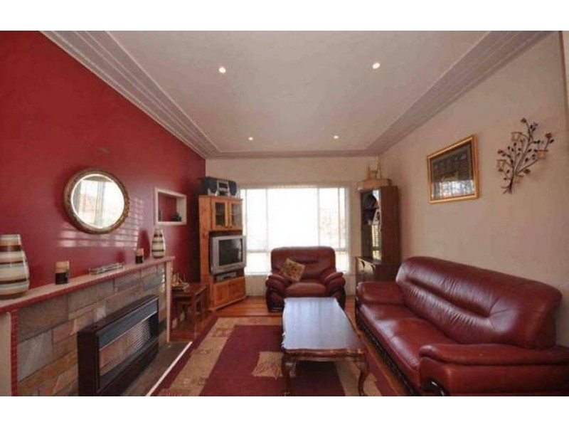 1/12 Sandra Court, Fawkner VIC 3060