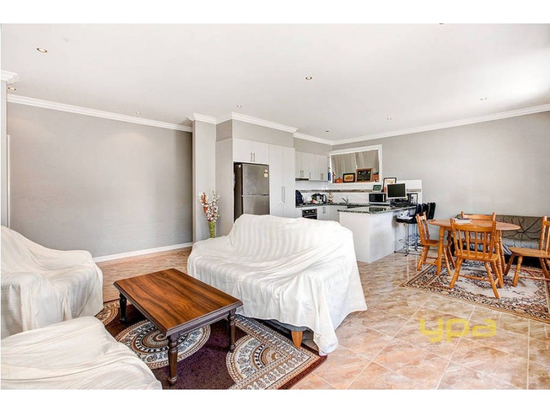 2/12 Sandra Court, Fawkner VIC 3060