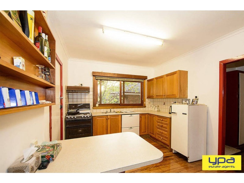 106 Sunset Boulevard, Jacana VIC 3047