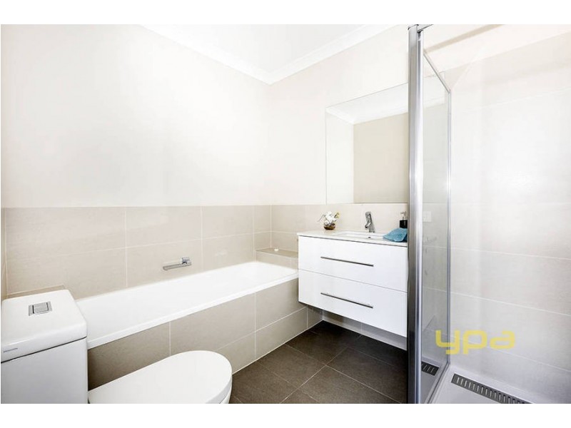 26B Augustine Terrace, Glenroy VIC 3046