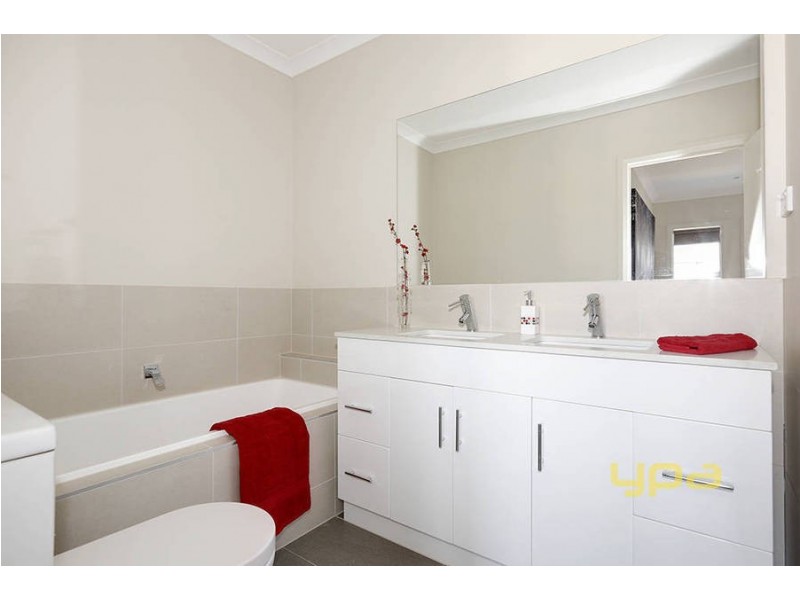 16 Cherwell Avenue, Glenroy VIC 3046