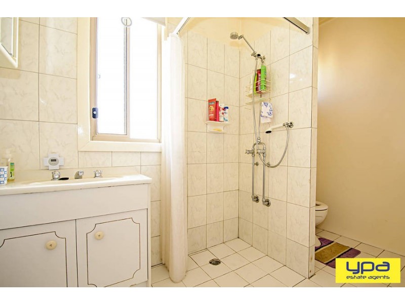 17 Apollo Crescent, Dallas VIC 3047