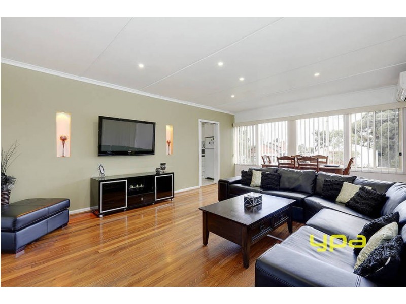 9 Drouin Street, Dallas VIC 3047