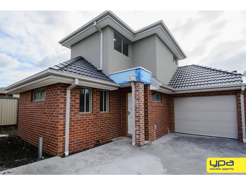 2&3/23 WARANGA CRESCENT, Broadmeadows VIC 3047