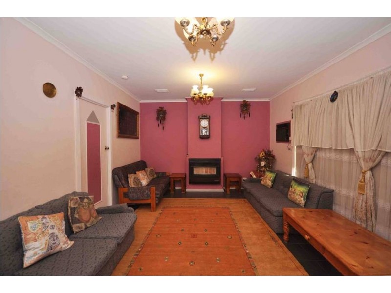 3 WEDDING COURT, Broadmeadows VIC 3047