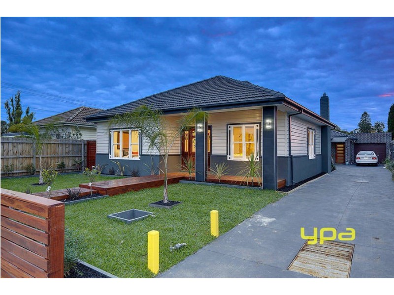 1/23 DICKINSON STREET, Hadfield VIC 3046