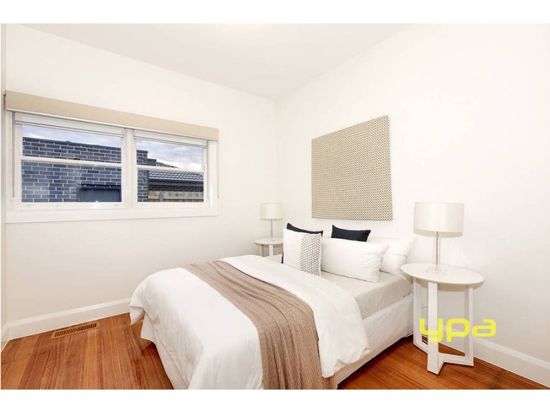 1/23 DICKINSON STREET, Hadfield VIC 3046