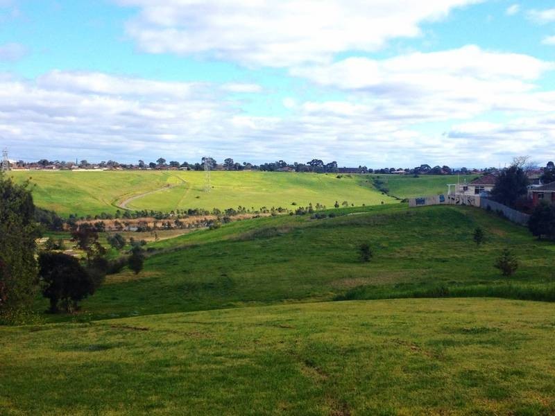 9 Freeland Grove, Jacana VIC 3047