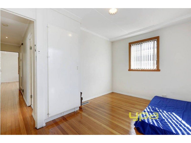 10 Lismore Street, Dallas VIC 3047