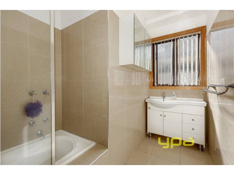 10 Lismore Street, Dallas VIC 3047