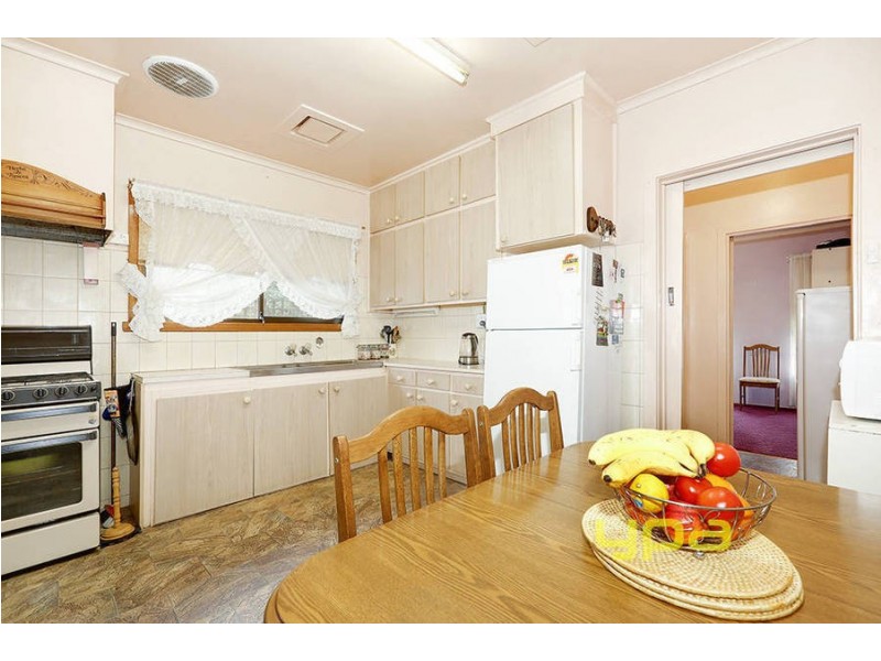 327 Camp Road, Broadmeadows VIC 3047