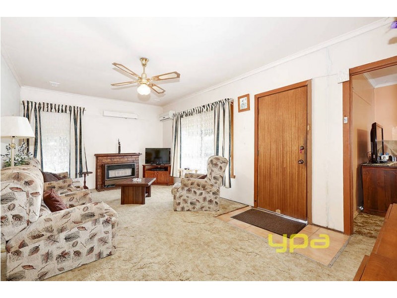 327 Camp Road, Broadmeadows VIC 3047