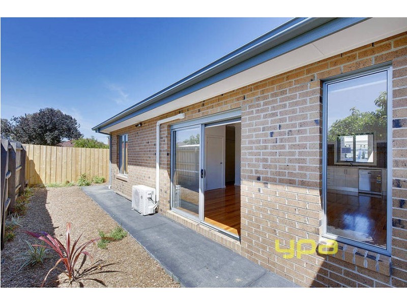 3/112 Cardinal Road, Glenroy VIC 3046