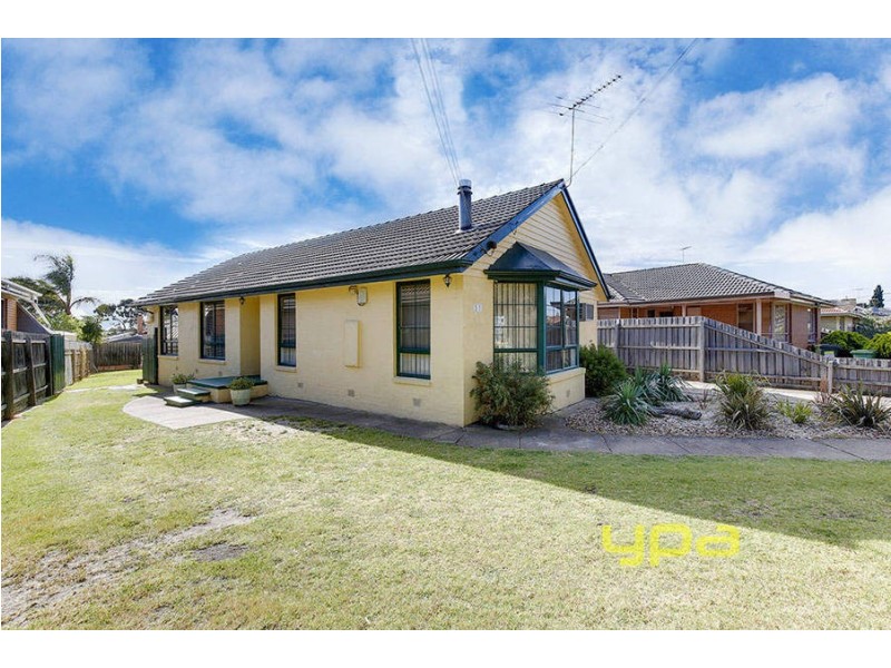 51 Corinella Crescent, Dallas VIC 3047