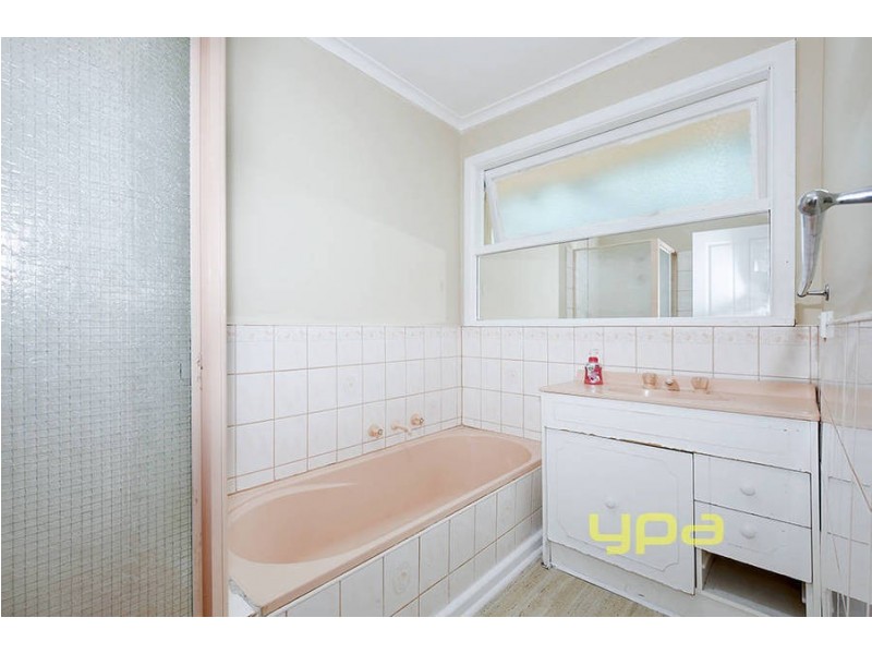 51 Corinella Crescent, Dallas VIC 3047