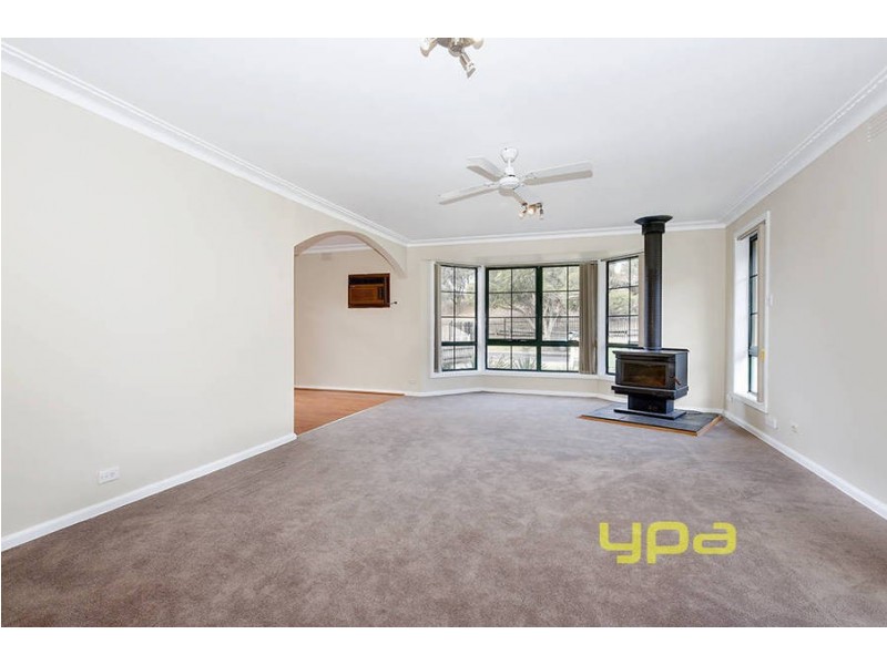 51 Corinella Crescent, Dallas VIC 3047