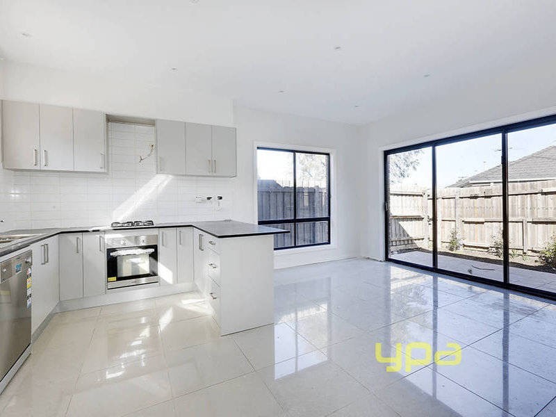 2/9 Trethowan Street, Broadmeadows VIC 3047
