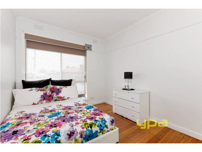 10 Bessell Court, Jacana VIC 3047