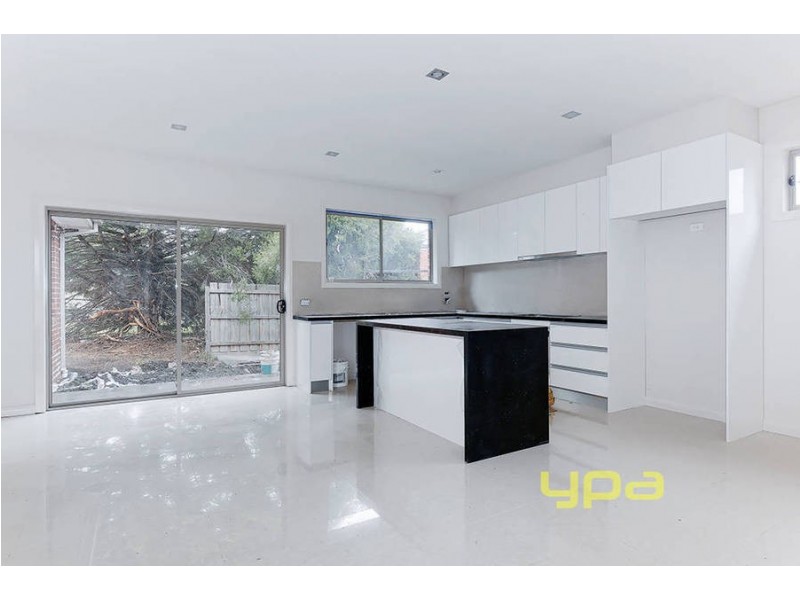 2/69 Bindi Street, Glenroy VIC 3046