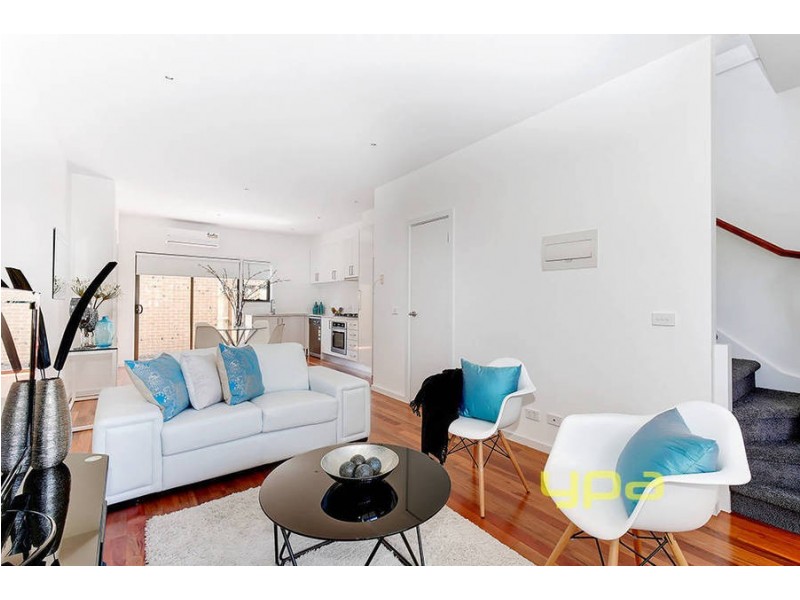 2/64 Fairmount Street, Hadfield VIC 3046