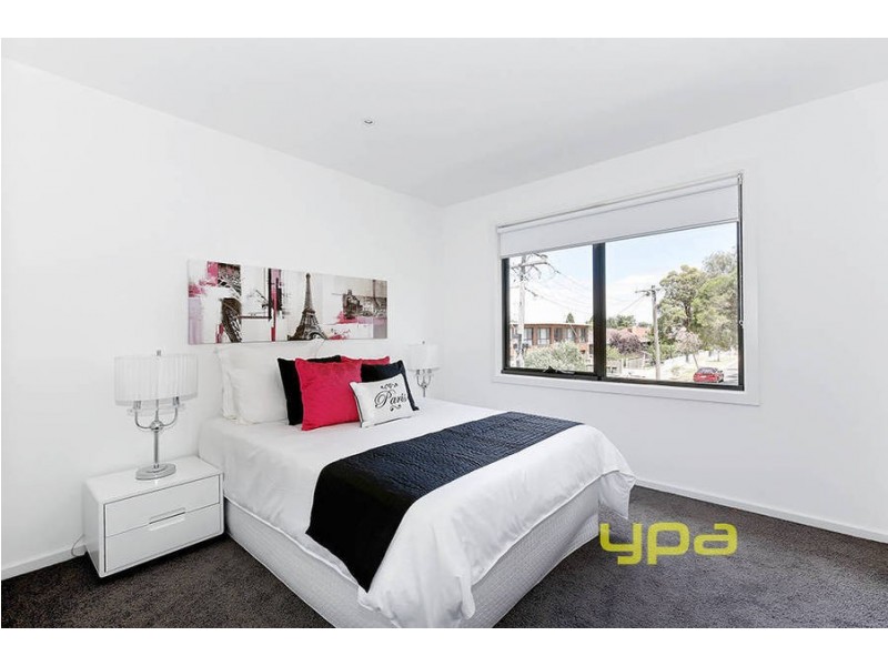 2/64 Fairmount Street, Hadfield VIC 3046