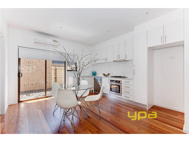 2/64 Fairmount Street, Hadfield VIC 3046